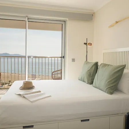 Holidays P14 Sea View