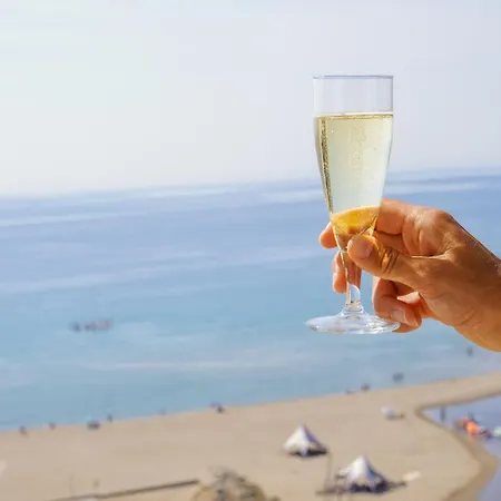 Holidays P14 Sea View 公寓 艾姆布里亚布拉瓦