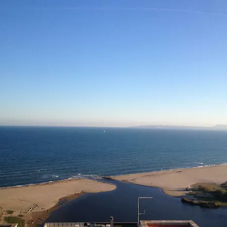 דירה Holidays P14 Sea View *